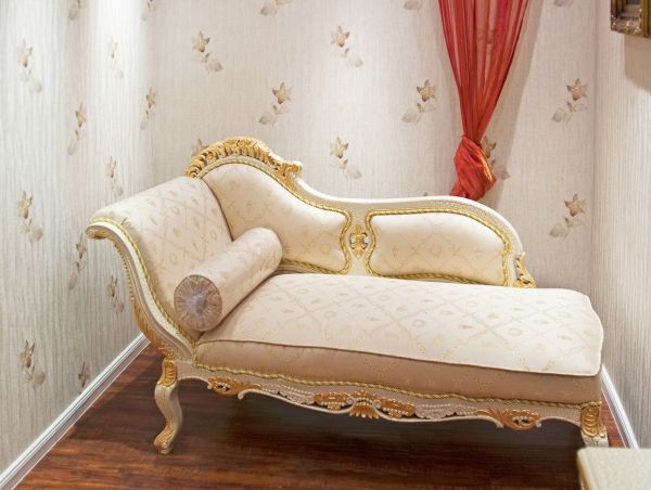 Lounge Assembly in American Fork